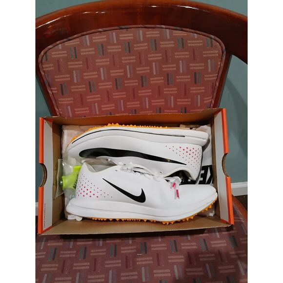 New Men's 9.5 Nike TJ Triple Jump Elite 2 Track Shoes White Black Spikes - Picture 7 of 10